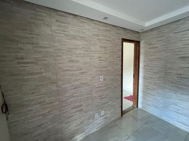 Casa 3 quartos e 2 banheiros, à venda, no bairro Jardim Bandeirantes I em Cataguases