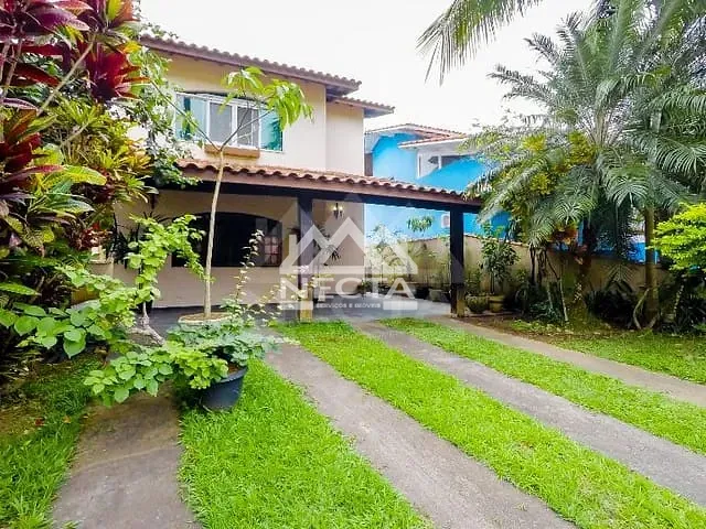 Casa com 240m² 3 quartos e 4 banheiros, à venda, no bairro Enseada em São Sebastião