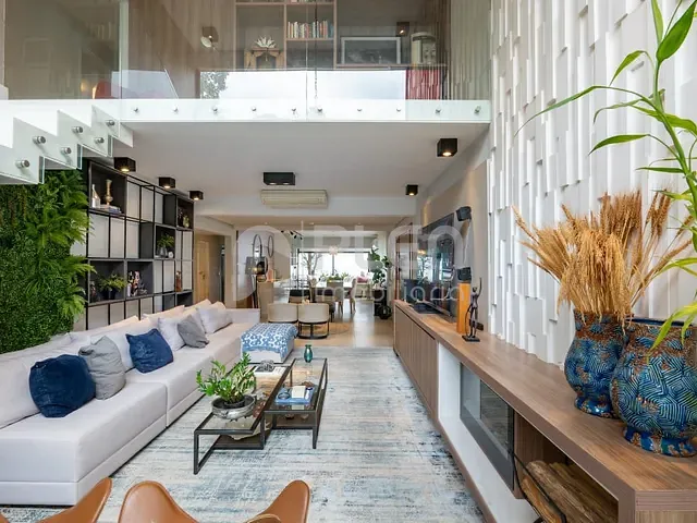 Casa com 504m² 4 quartos e 6 banheiros, à venda, no bairro Alto de Pinheiros em São Paulo