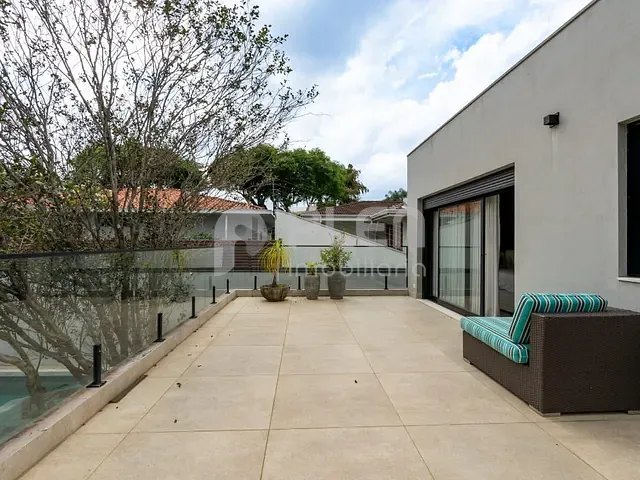 Casa com 504m² 4 quartos e 6 banheiros, à venda, no bairro Alto de Pinheiros em São Paulo