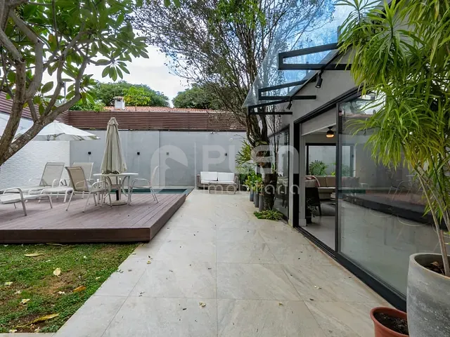 Casa com 504m² 4 quartos e 6 banheiros, à venda, no bairro Alto de Pinheiros em São Paulo