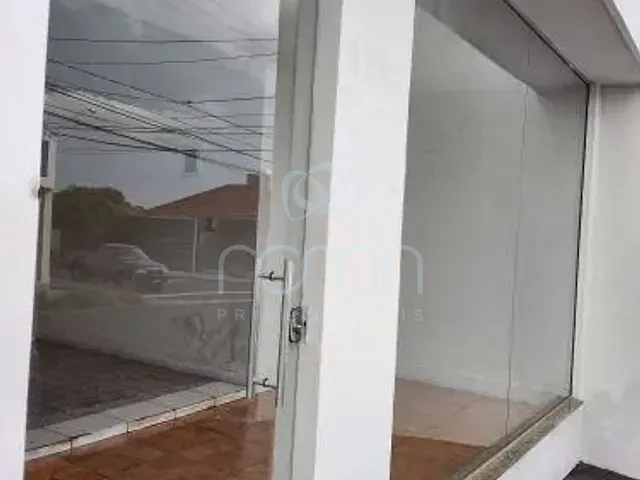 Casa à venda ou para alugar, no bairro Vila Santo Antônio em São José do Rio Preto