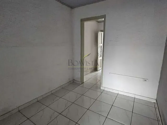 Casa 1 quarto e 1 banheiro, para alugar, no bairro Centro em Piracaia