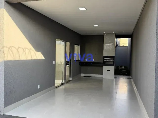 Casa com 196m² 3 quartos e 2 banheiros, à venda, no bairro Jardim Veneza em Aparecida de Goiânia