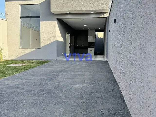 Casa com 196m² 3 quartos e 2 banheiros, à venda, no bairro Jardim Veneza em Aparecida de Goiânia