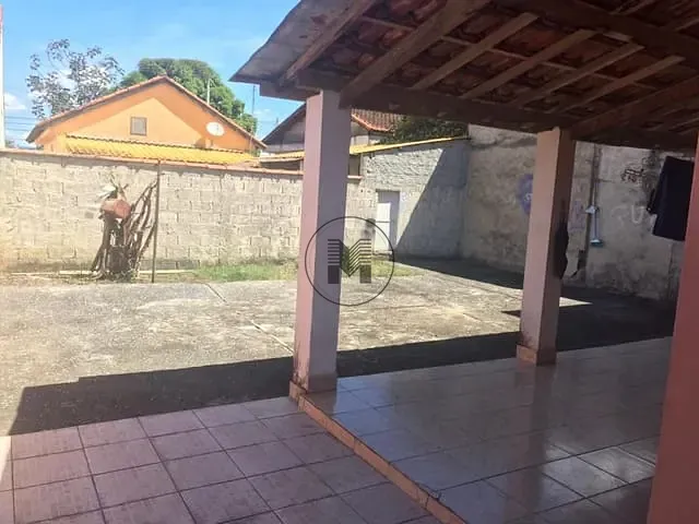 Casa com 250m² 2 quartos e 1 banheiro, à venda, no bairro Jardim do Vale em Guaratinguetá