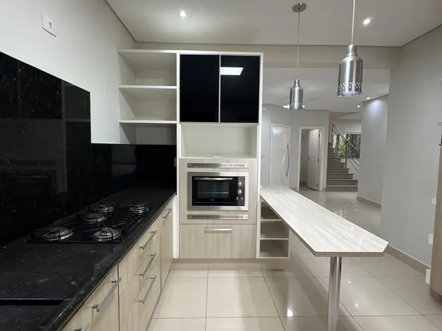 Casa com 360m² 3 quartos e 1 banheiro, para alugar, no bairro Jardim Imperador em Americana
