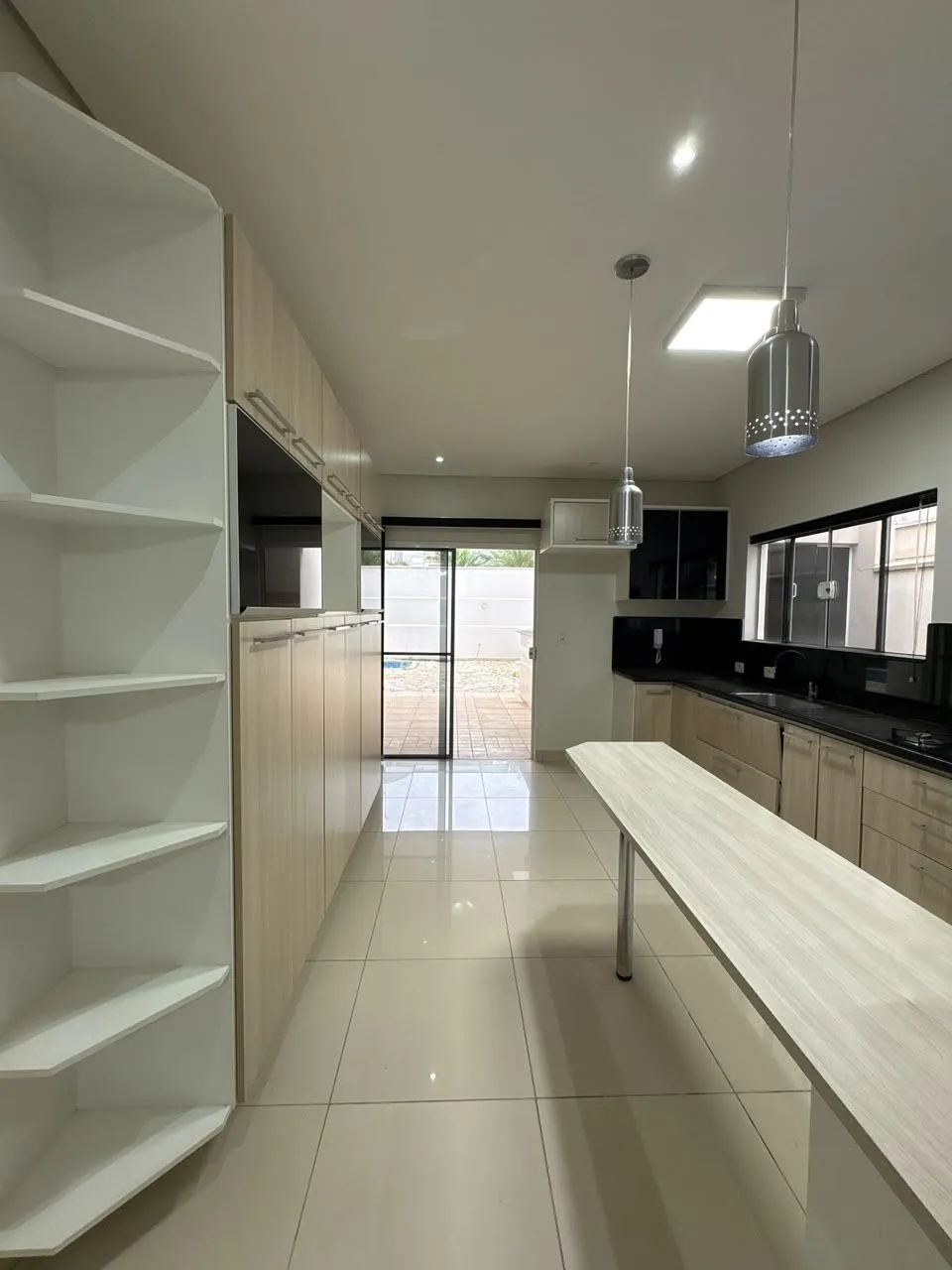 Casa, 3 quartos, 205 m² - Foto 4