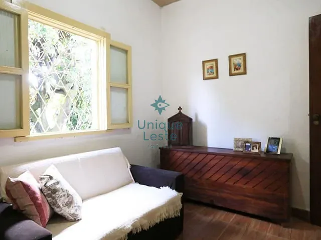 Casa 4 quartos e 1 banheiro, à venda, no bairro Boa Vista em Belo Horizonte