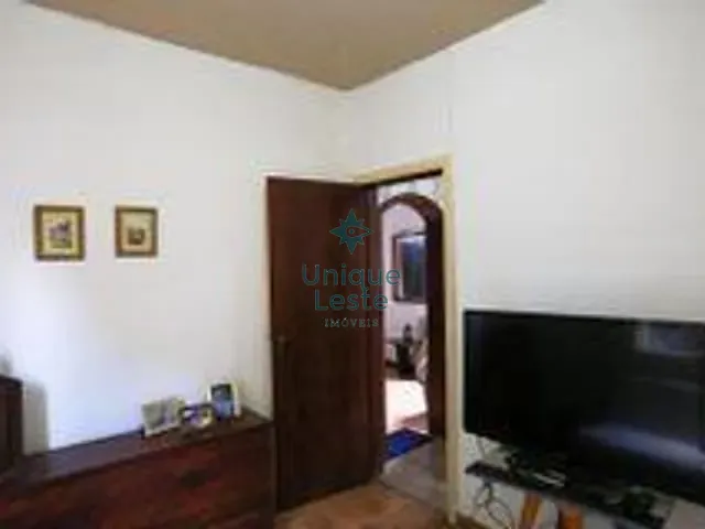 Casa 4 quartos e 1 banheiro, à venda, no bairro Boa Vista em Belo Horizonte