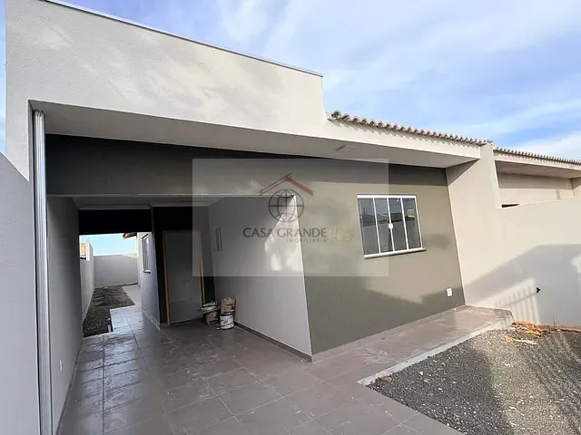 Casa com 150m² 3 quartos e 2 banheiros, à venda, no bairro Jardim Ouro Verde em Rolândia