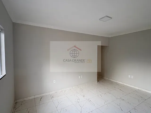 Casa com 150m² 3 quartos e 2 banheiros, à venda, no bairro Jardim Ouro Verde em Rolândia