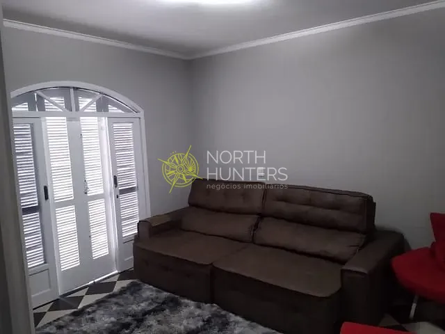 Casa com 210m² 4 quartos e 3 banheiros, à venda, no bairro Vila Nova em Joinville