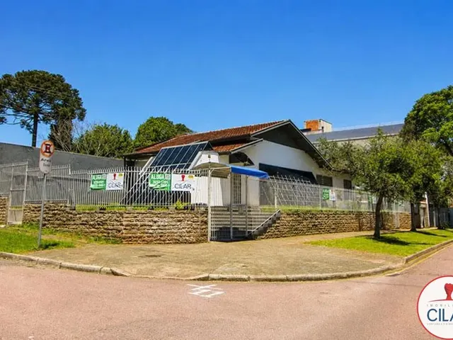 Prédio 9 quartos e 3 banheiros, para alugar, no bairro Centro Cívico em Curitiba