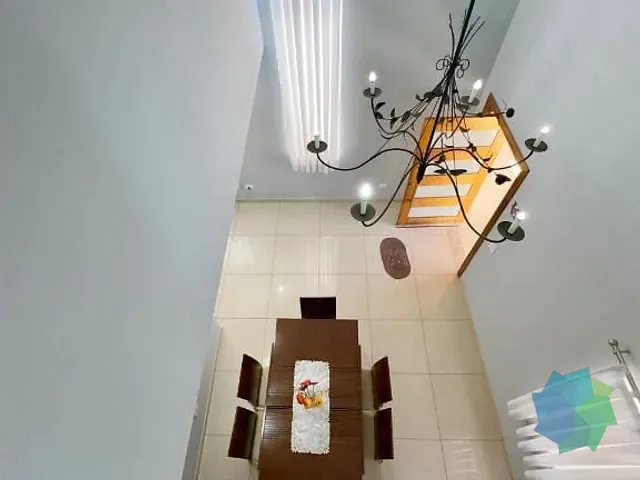 Casa com 250m² 3 quartos e 3 banheiros, à venda, no bairro Jardim Santa Marta em Salto