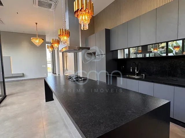 Casa com 452m² 3 quartos e 5 banheiros, à venda, no bairro Residencial Marcia em São José do Rio Preto