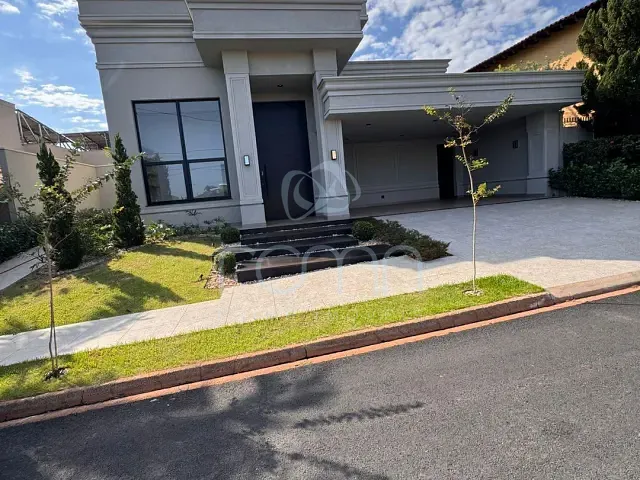 Casa com 452m² 3 quartos e 5 banheiros, à venda, no bairro Residencial Marcia em São José do Rio Preto