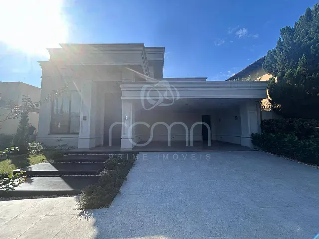 Casa com 452m² 3 quartos e 5 banheiros, à venda, no bairro Residencial Marcia em São José do Rio Preto