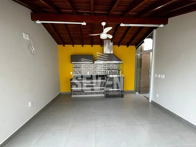 Casa com 308m² 3 quartos e 4 banheiros, à venda, no bairro Residencial Villaggio em Bauru