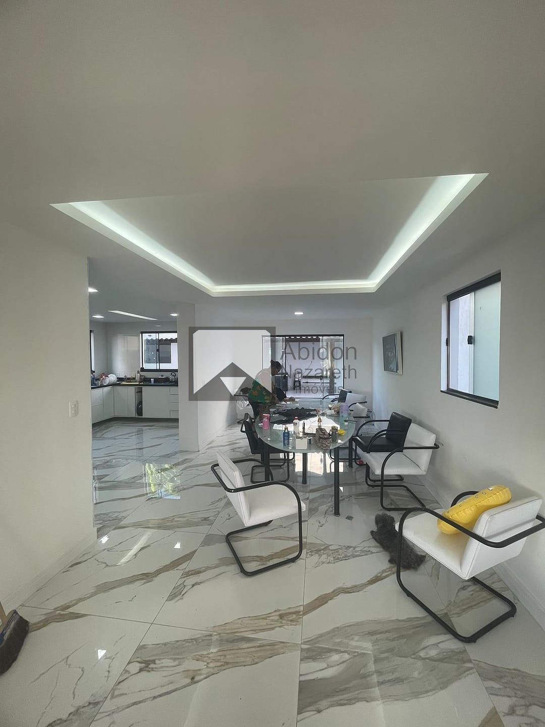 Casa, 3 quartos, 280 m² - Foto 2