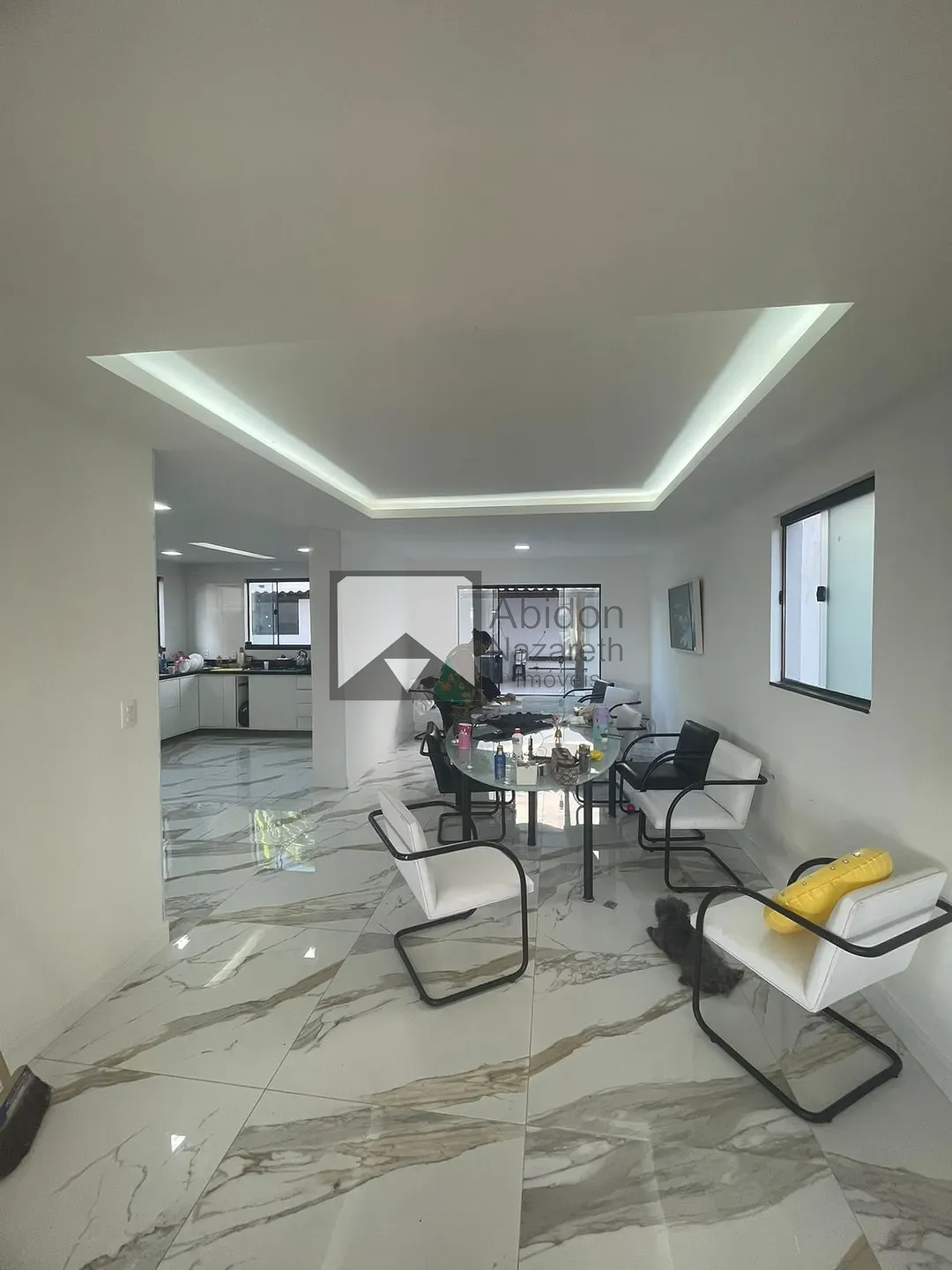 Casa, 3 quartos, 280 m² - Foto 2