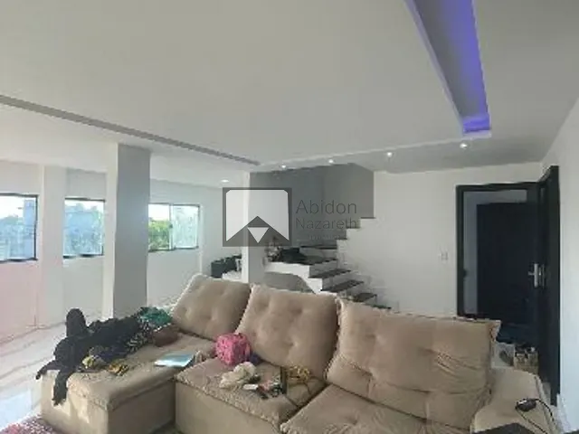 Casa com 480m² 3 quartos e 4 banheiros, à venda, no bairro Itaipu em Niterói