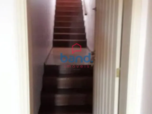 Casa com 1200m² 4 quartos e 4 banheiros, à venda, no bairro Vila Alcala em Porto Feliz