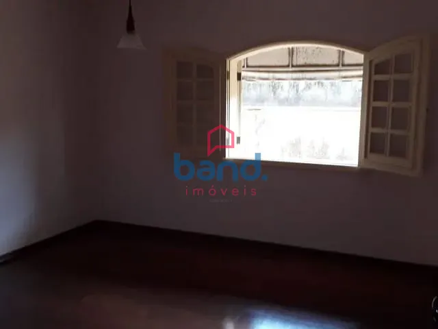 Casa com 1200m² 4 quartos e 4 banheiros, à venda, no bairro Vila Alcala em Porto Feliz