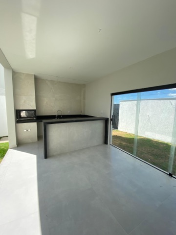 Casa com 215m² 3 quartos e 4 banheiros, à venda, no bairro Parque Tarcisio Miranda em Campos dos Goytacazes