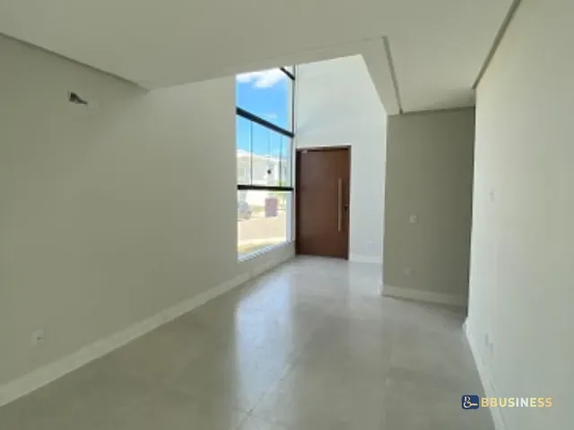 Casa com 215m² 3 quartos e 4 banheiros, à venda, no bairro Parque Tarcisio Miranda em Campos dos Goytacazes