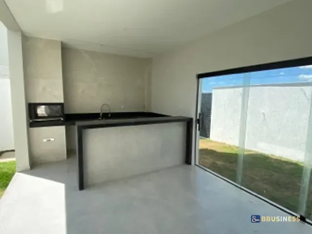 Casa com 215m² 3 quartos e 4 banheiros, à venda, no bairro Parque Tarcisio Miranda em Campos dos Goytacazes