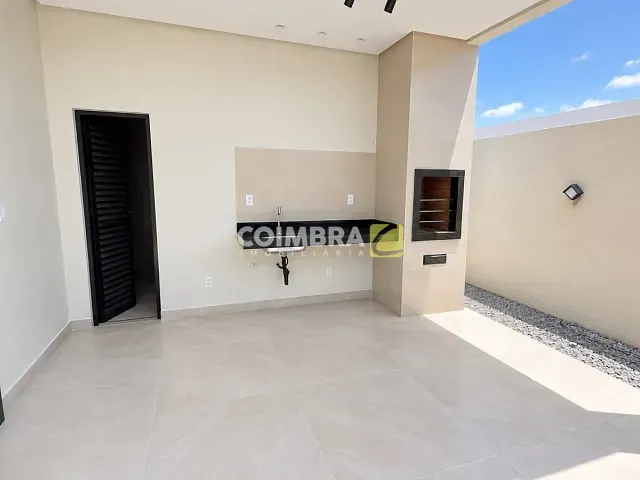 Casa com 350m² 3 quartos e 3 banheiros, à venda, no bairro Urumanduba em Santarém