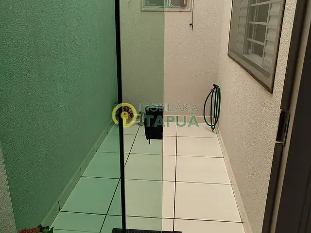 Casa com 200m² 3 quartos e 3 banheiros, à venda, no bairro Vânia em Londrina