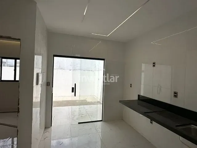 Casa 3 quartos e 1 banheiro, à venda, no bairro Três Irmãs em Campina Grande