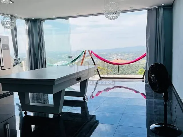 Casa 1 quarto e 1 banheiro, à venda, no bairro Quarta Divisão em Ribeirão Pires