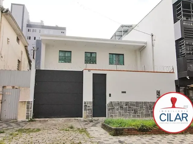 Prédio 1 quarto e 3 banheiros, para alugar, no bairro Centro em Curitiba