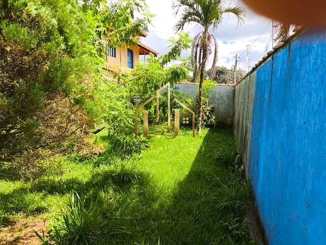 Casa com 1800m² 4 quartos e 5 banheiros, à venda, no bairro Jardim Aclimação em Chapada dos Guimarães