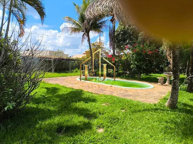 Casa com 1800m² 4 quartos e 5 banheiros, à venda, no bairro Jardim Aclimação em Chapada dos Guimarães