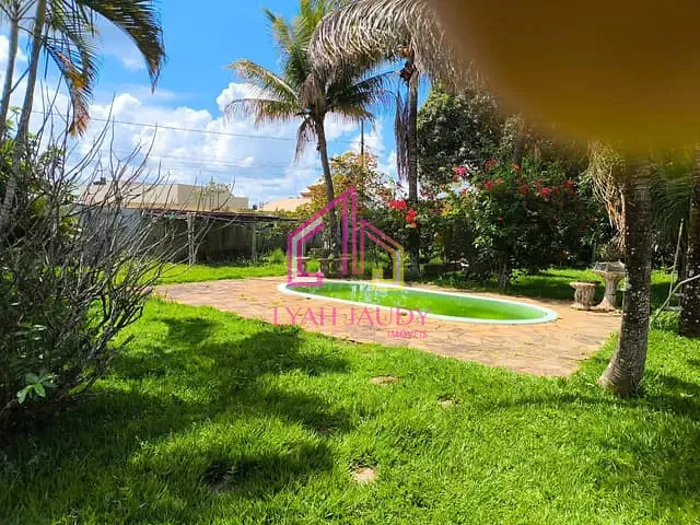 Casa com 1800m² 4 quartos e 5 banheiros, à venda, no bairro Jardim Aclimação em Chapada dos Guimarães