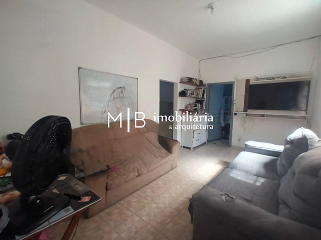 Casa 3 quartos e 1 banheiro, à venda, no bairro Haidee em Cataguases