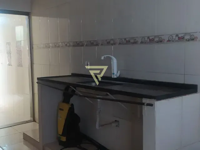Casa com 216m² 4 quartos e 2 banheiros, à venda, no bairro Jardim Mário Paiva Arantes em Ribeirão Preto