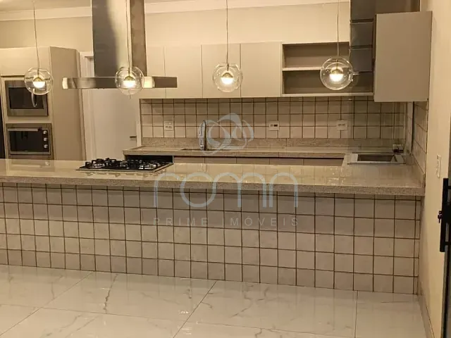 Casa com 405m² 3 quartos e 5 banheiros, à venda, no bairro Jardim Vitagliano em São José do Rio Preto