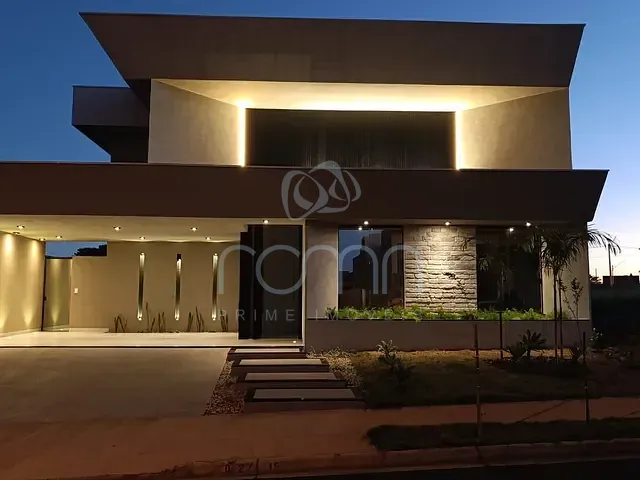 Casa com 405m² 3 quartos e 5 banheiros, à venda, no bairro Jardim Vitagliano em São José do Rio Preto