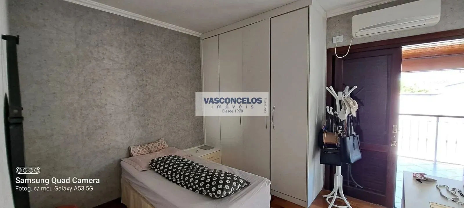 Casa, 4 quartos, 207 m² - Foto 2
