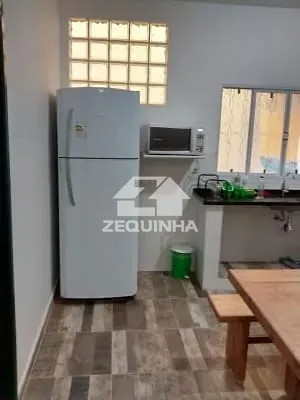 Casa, 8 quartos, 203 m² - Foto 4