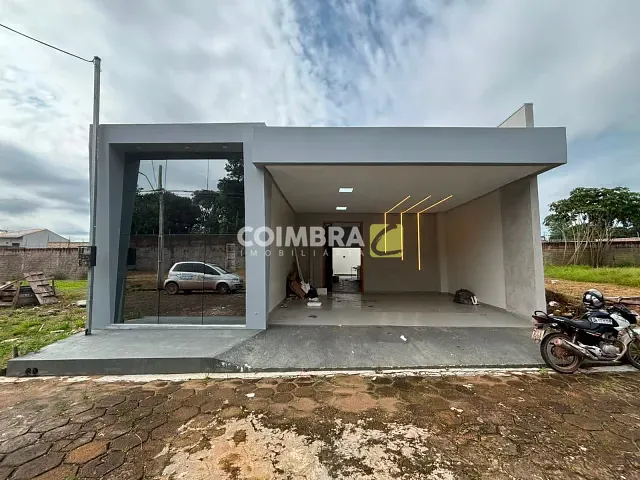 Casa com 300m² 3 quartos e 4 banheiros, para alugar, no bairro Vigia em Santarém