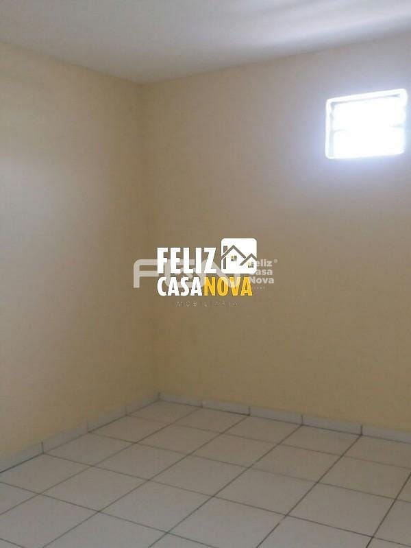 Casa à venda com 2 quartos, 10m² - Foto 5