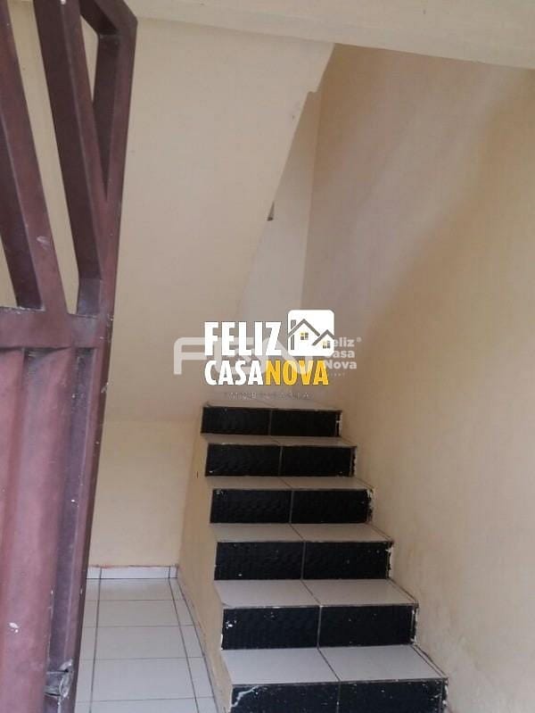 Casa à venda com 2 quartos, 10m² - Foto 9