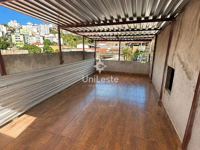 Casa 2 quartos e 1 banheiro, à venda, no bairro São Paulo em Belo Horizonte