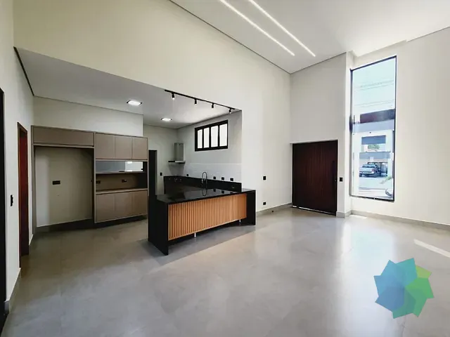 Casa com 508m² 3 quartos e 4 banheiros, à venda, no bairro São João em Salto